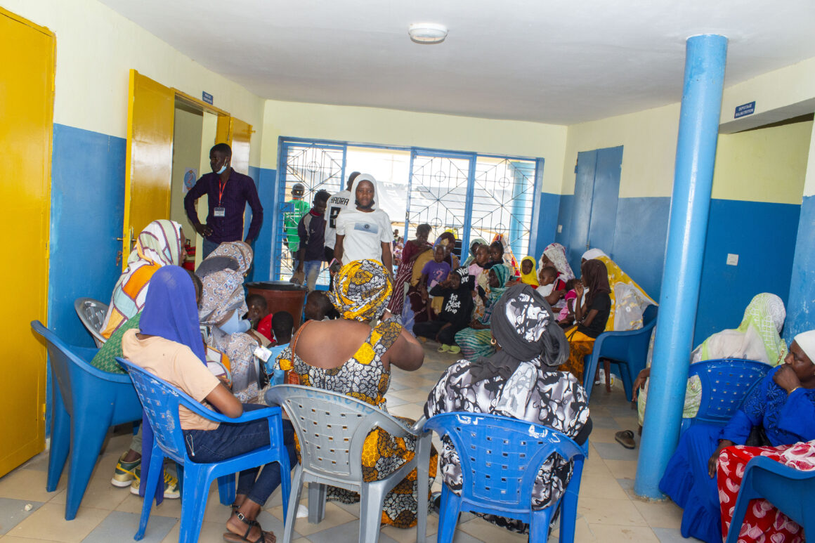 Programme Santé Communautaire:  Campagne de dépistage de la malnutrition et consultation dentaire à Taba Darou Salam